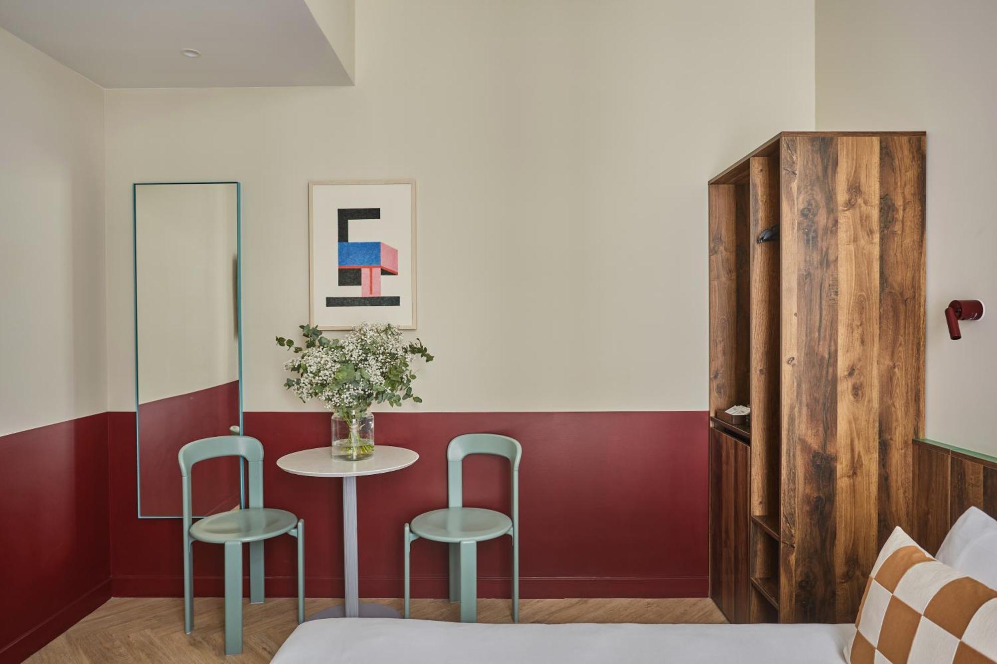 Numa Paris Champs-Elysees Room photo
